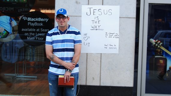 downtown witness sharing gospel on streets
