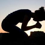 bowing-in-prayer